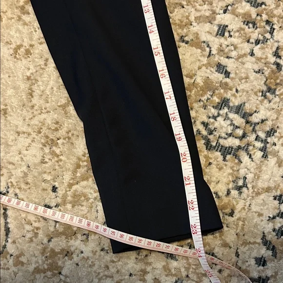 Talbots Women's Navy Wool Blend Blazer NWOT Sz 8P - Picture 12 of 12